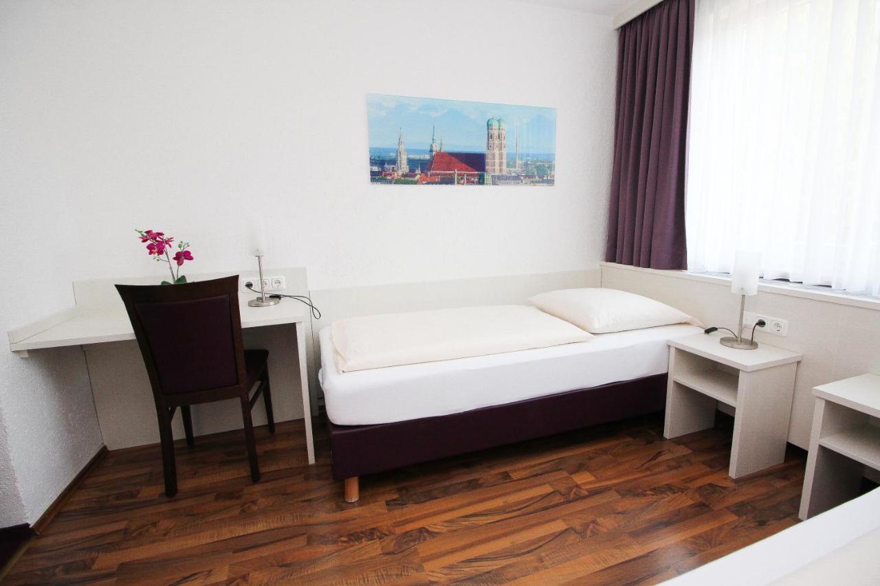 Olympia Hotel 3*