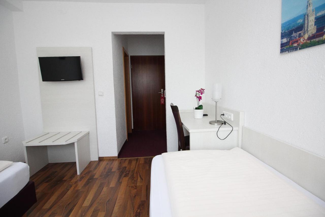 Hotel Olympia Munich